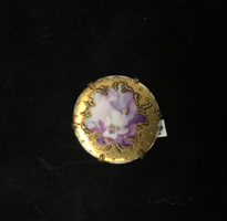 Hand Painted on Porcelain Victorian Gold Leaf Flowery Brooch (pin) 